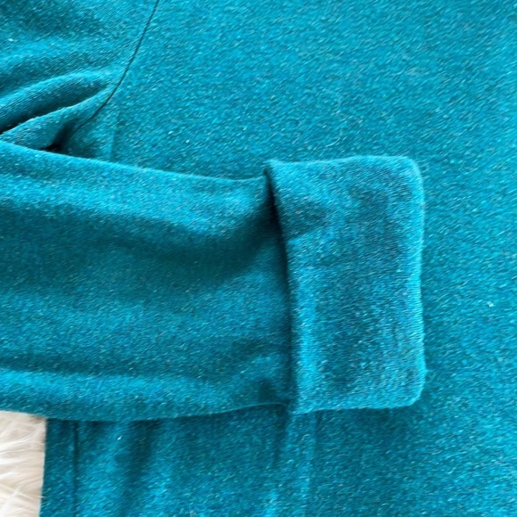 A new day target brand Aqua blue green solid long sleeve tee crew Neck sweater - Picture 4 of 17
